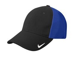 Nike Golf 889302 Mesh Back Cap II
